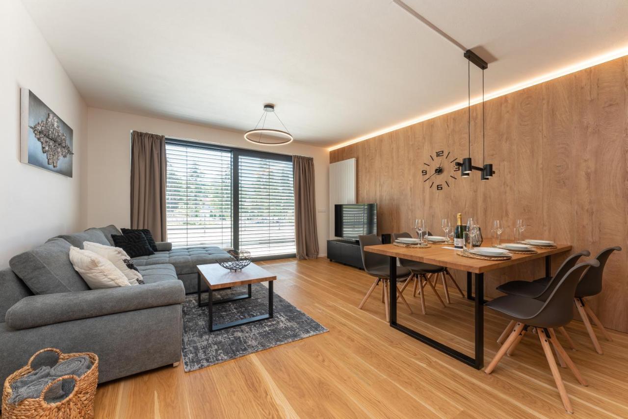 Apartman Molo Lipno Lipno nad Vltavou Exteriör bild